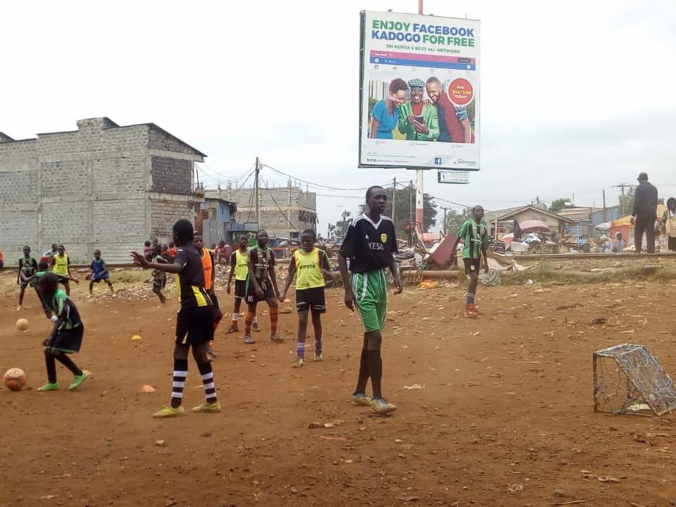 Kesa Soka: Fútbol y Valores para la Juventud de Kibera